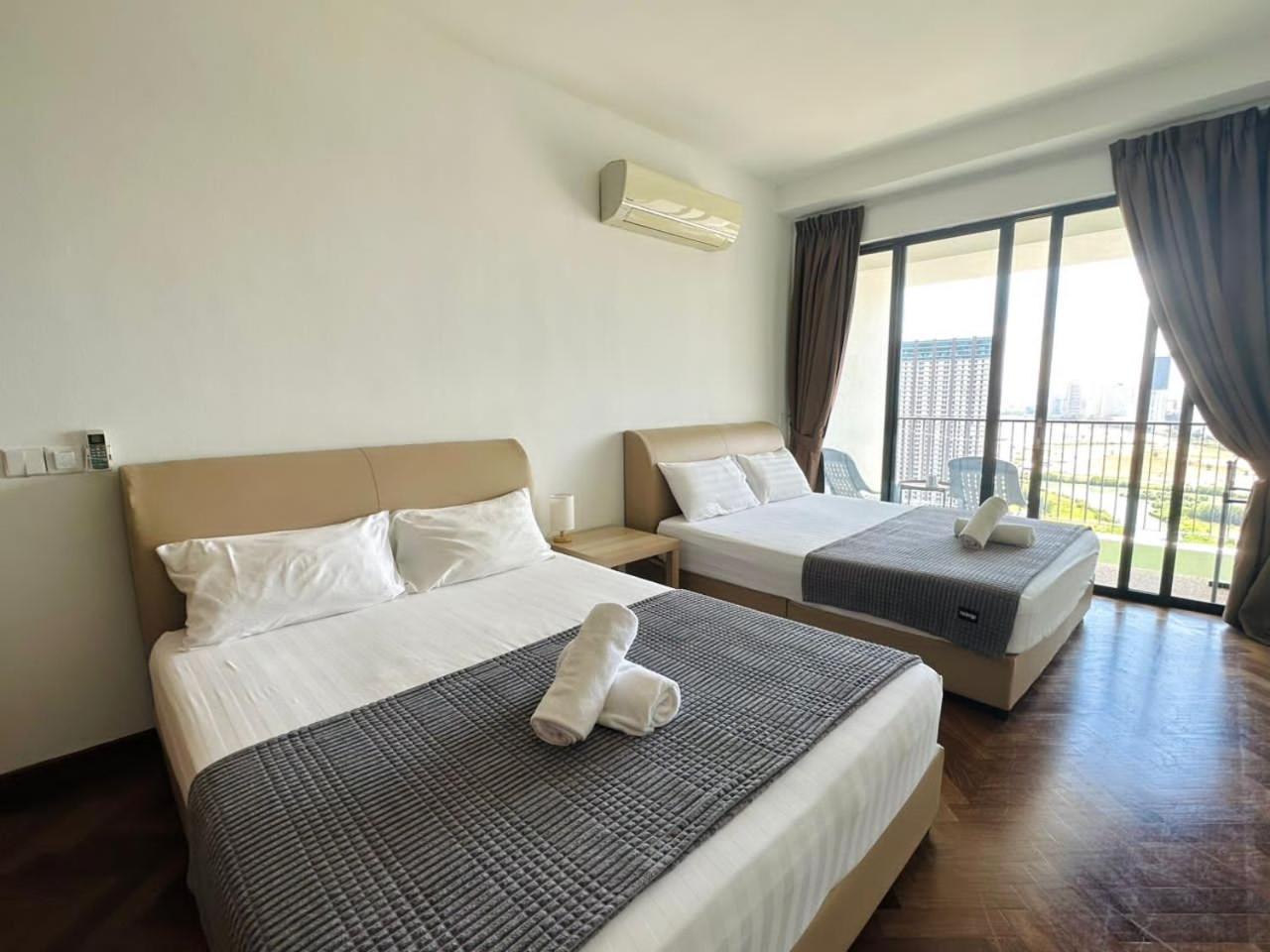 Landmark Stunning High Floor Coast View #netflix #fast Wifi