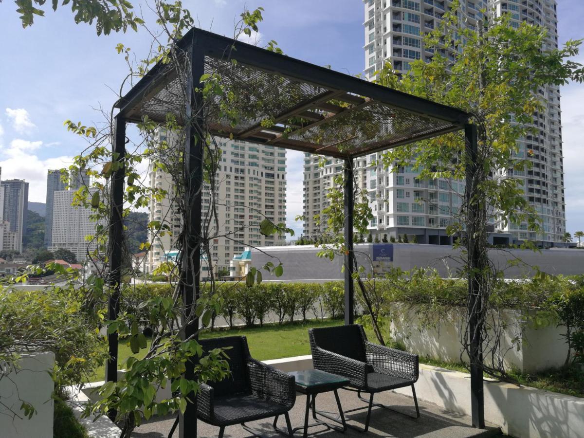 Landmark Stunning High Floor Coast View #netflix #fast Wifi Pangsapuri *